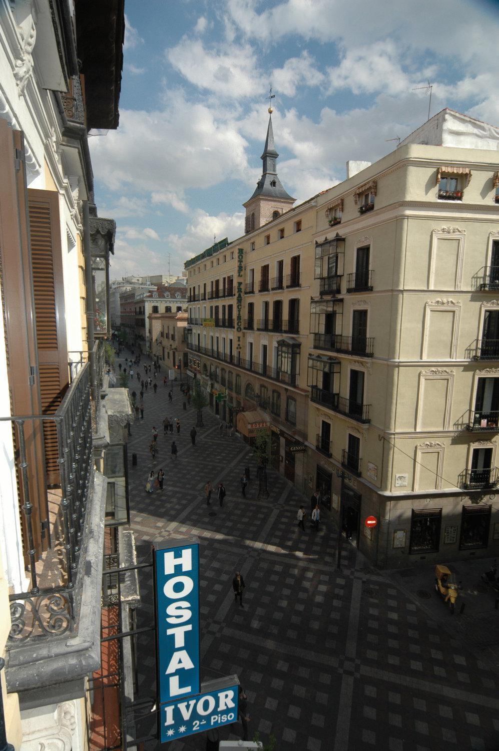 Hostal Ivor Madrid Ngoại thất bức ảnh