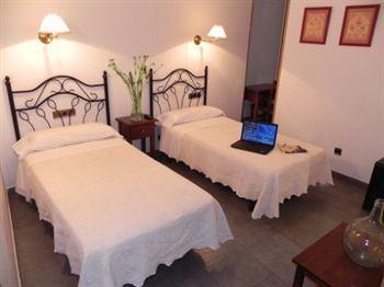 Hostal Ivor Madrid Ngoại thất bức ảnh